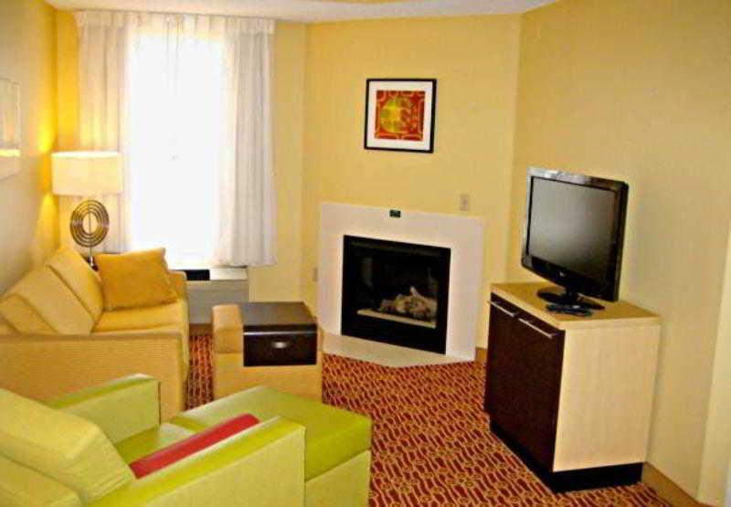 Towneplace Suites Рочестер Экстерьер фото